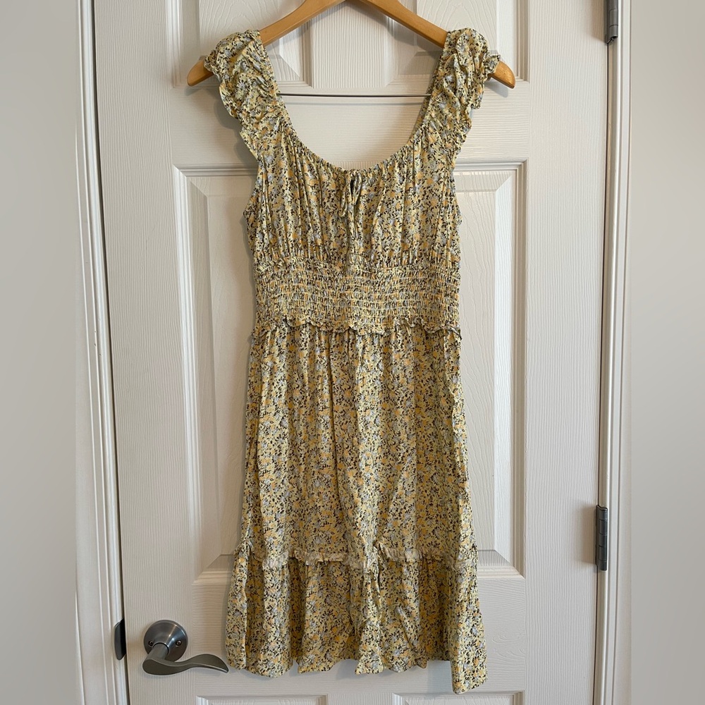 Wild Fable Floral Ruffle Yellow Dress Size Small